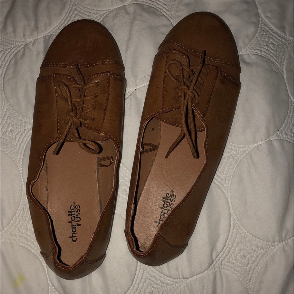 Brown Oxford flats